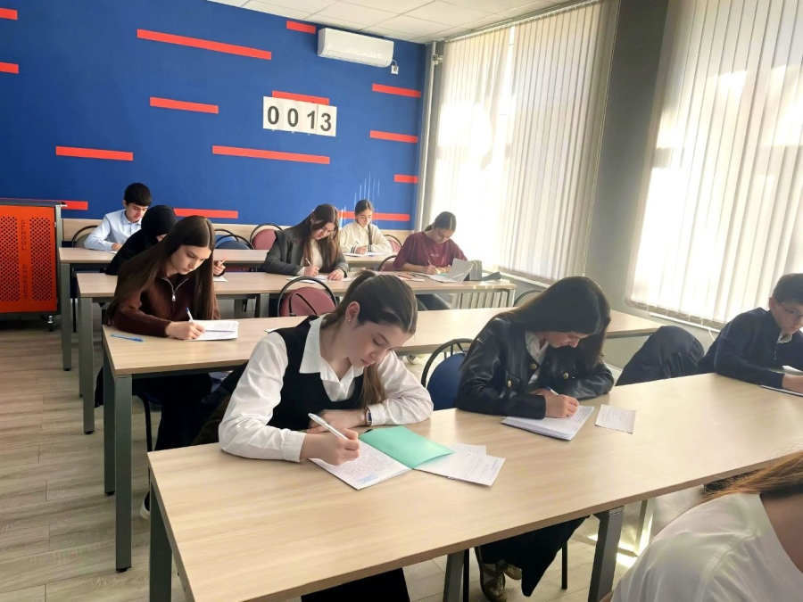 Региональный конкурс "Мой язык – мой мир" объединил школьников Адыгеи